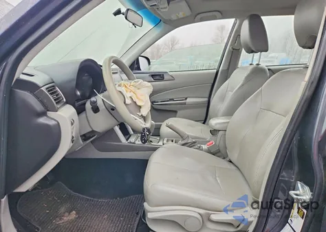 2012 Subaru Forester 2.5X z USA, uszkodzony, nr VIN JF2SHABC3CH443748